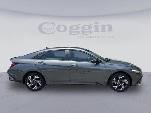 2025 Hyundai ELANTRA HEV SEL Sport