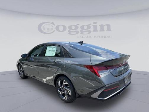 2025 Hyundai ELANTRA HEV SEL Sport