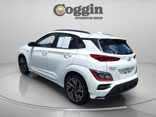 Lunar White 2023 Hyundai KONA N Line