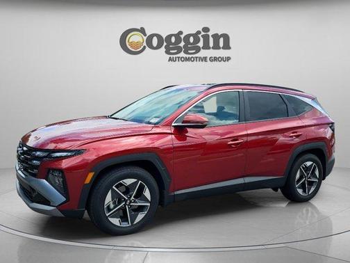 Red 2025 Hyundai TUCSON SEL Convenience