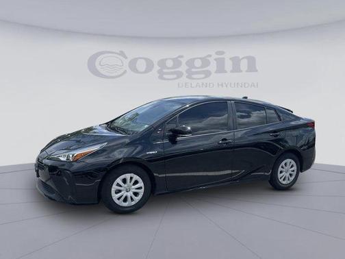 2019 Toyota Prius L