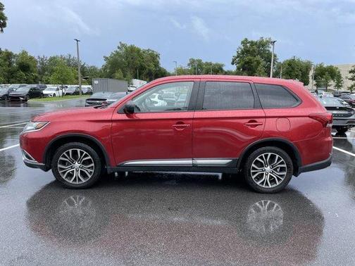 2016 Mitsubishi Outlander ES