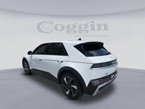 2025 Hyundai IONIQ 5 SE