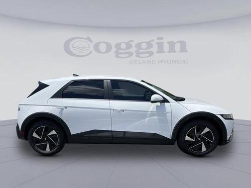 2025 Hyundai IONIQ 5 SE