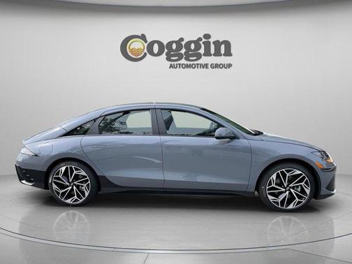 2025 Hyundai IONIQ 6 SEL