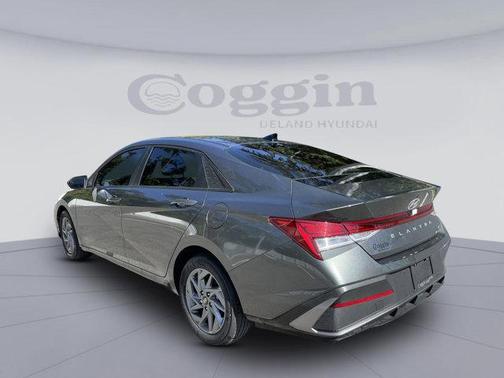 2025 Hyundai ELANTRA HEV Blue