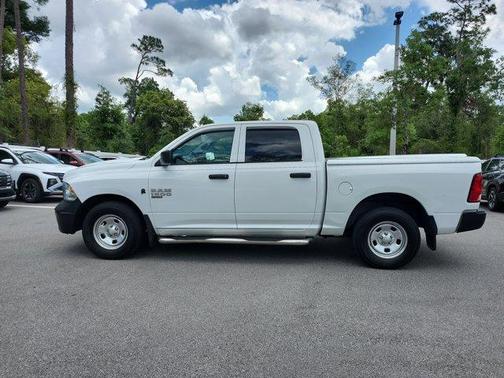 Bright White Clearcoat 2019 RAM 1500 Classic Tradesman