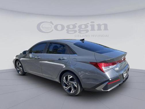 2025 Hyundai ELANTRA HEV Limited