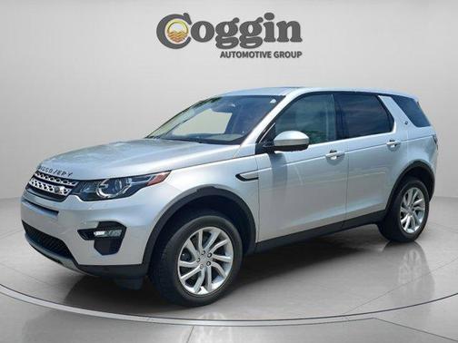 Indus Silver 2017 Land Rover Discovery Sport HSE