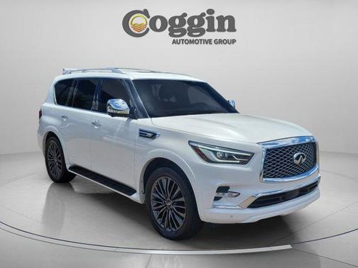 Moonstone White 2024 INFINITI QX80 SENSORY