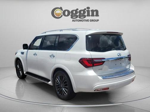 Moonstone White 2024 INFINITI QX80 SENSORY