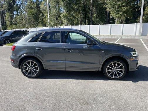 2018 Audi Q3 2.0T Premium Plus