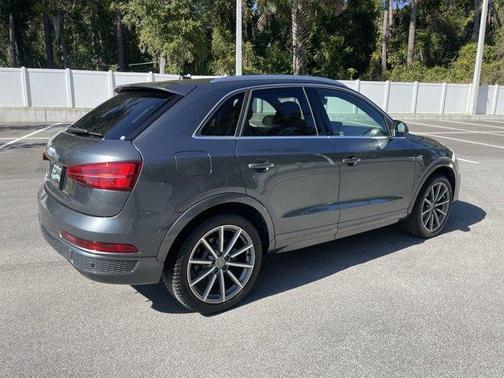 2018 Audi Q3 2.0T Premium Plus