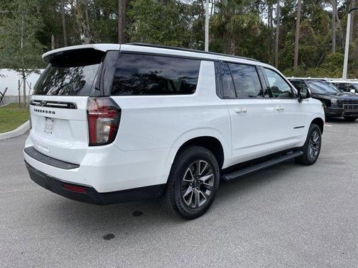 2023 Chevrolet Suburban Z71