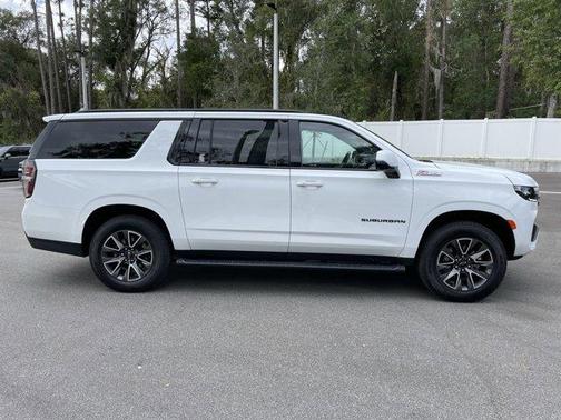 2023 Chevrolet Suburban Z71