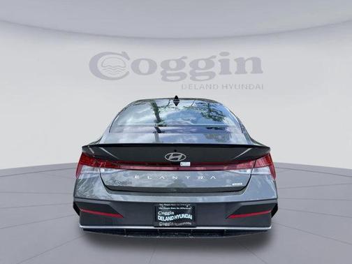 2025 Hyundai ELANTRA HEV SEL Sport