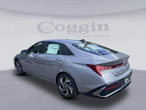2025 Hyundai ELANTRA HEV Limited