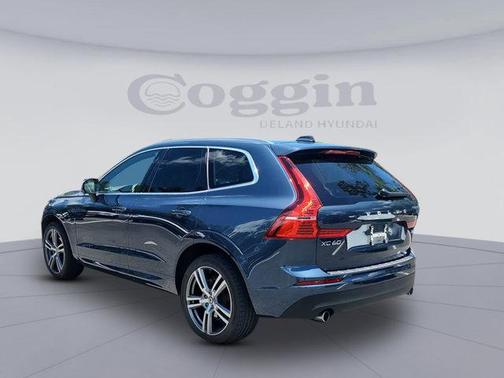 2021 Volvo XC60 T5 Momentum