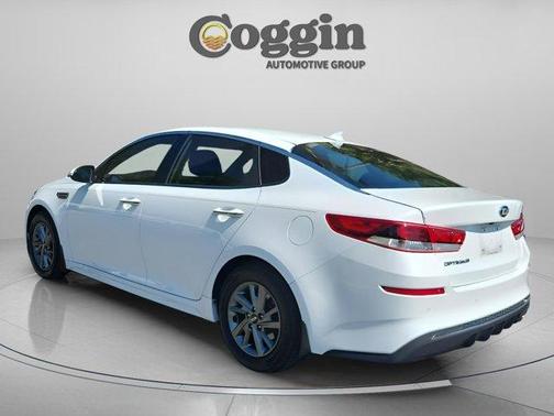 Snow White Pearl 2019 Kia Optima LX