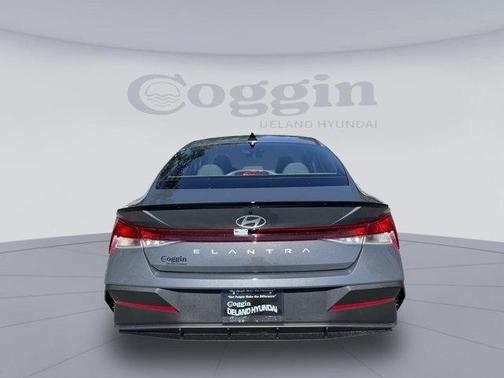 2026 Hyundai ELANTRA SEL