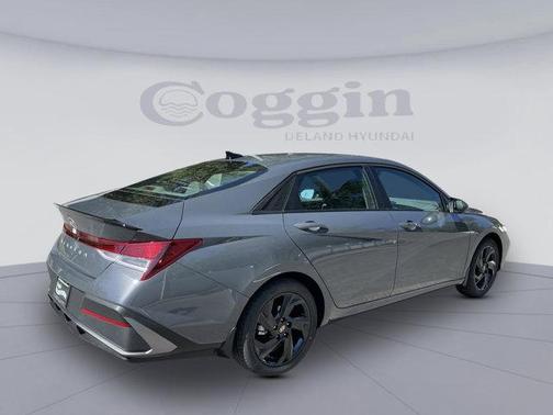 2026 Hyundai ELANTRA SEL