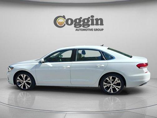 2022 Volkswagen Passat 2.0T SE