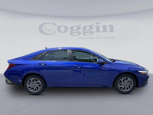 2025 Hyundai ELANTRA HEV Blue