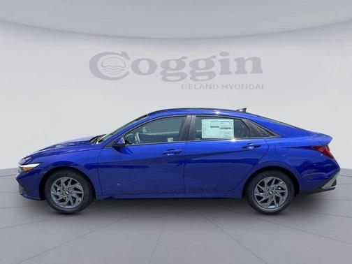 2025 Hyundai ELANTRA HEV Blue