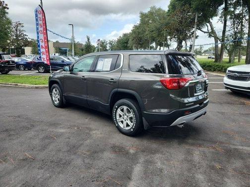 2019 GMC Acadia SLE-1