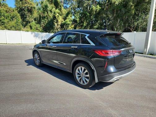 2022 INFINITI QX50 Pure