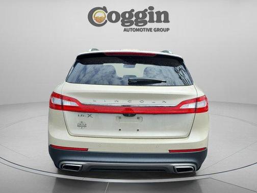 Ivory Pearl 2018 Lincoln MKX Reserve