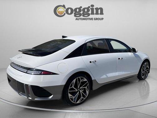 2025 Hyundai IONIQ 6 SEL