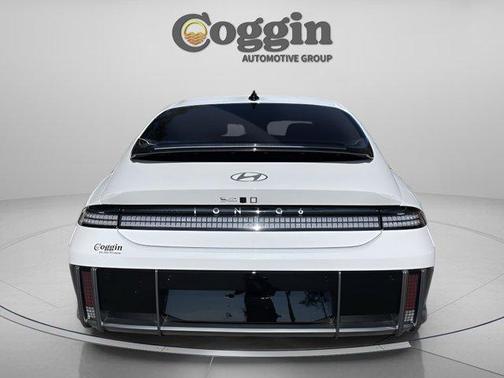 2025 Hyundai IONIQ 6 SEL