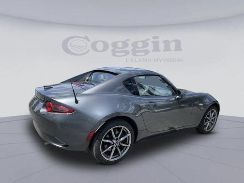 2022 Mazda MX-5 Miata RF Grand Touring