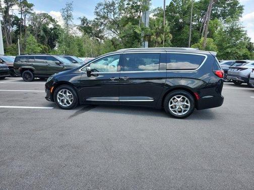 2018 Chrysler Pacifica Limited