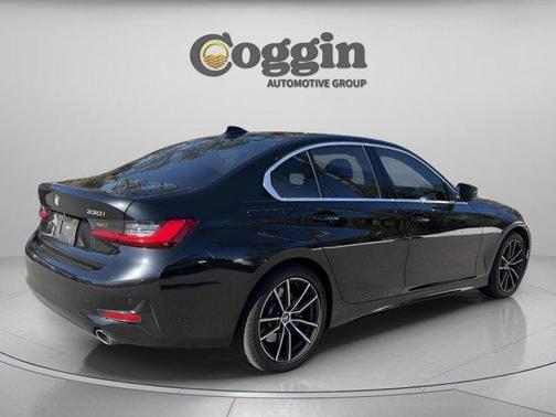 2020 BMW 330 i