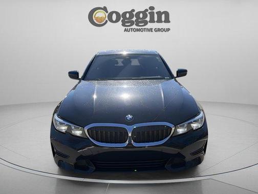 2020 BMW 330 i