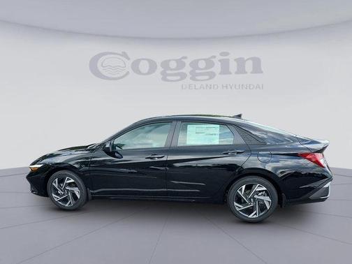 2025 Hyundai ELANTRA HEV SEL Sport