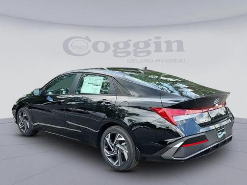 2025 Hyundai ELANTRA HEV SEL Sport
