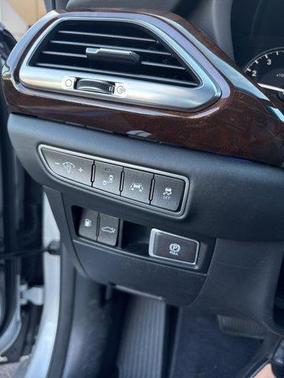 2017 Genesis G90 3.3T Premium