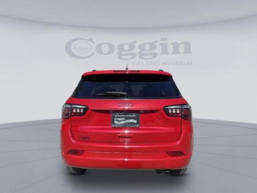 2022 Jeep Compass (RED) Edition