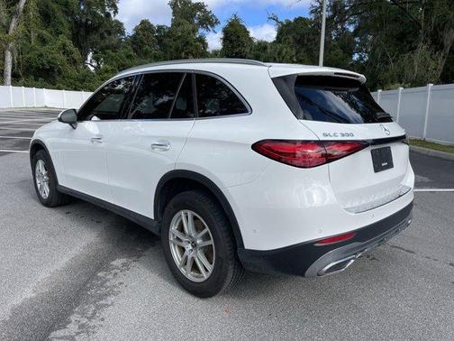 2023 Mercedes-Benz GLC 300 Base 4MATIC