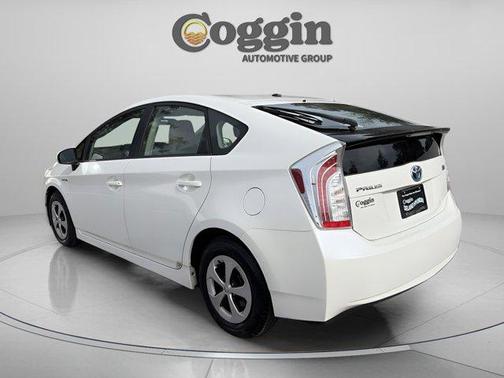 2012 Toyota Prius Two