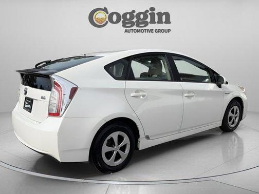 2012 Toyota Prius Two