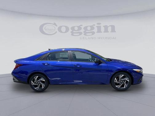 2025 Hyundai ELANTRA HEV SEL Sport