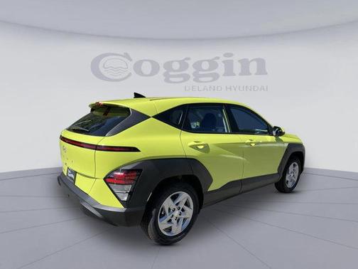 2026 Hyundai KONA SE