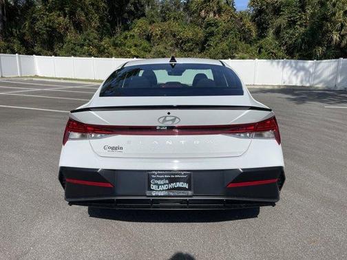 2026 Hyundai ELANTRA SEL