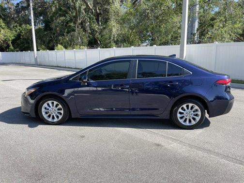 2020 Toyota Corolla XLE