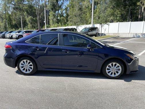 2020 Toyota Corolla XLE