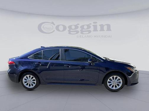 2020 Toyota Corolla XLE
